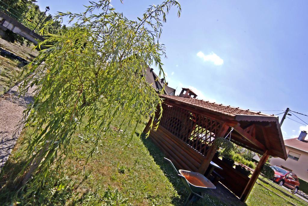 Apartment House Lalita Fuzine Exterior photo
