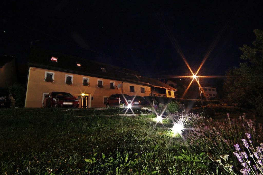 Apartment House Lalita Fuzine Exterior photo