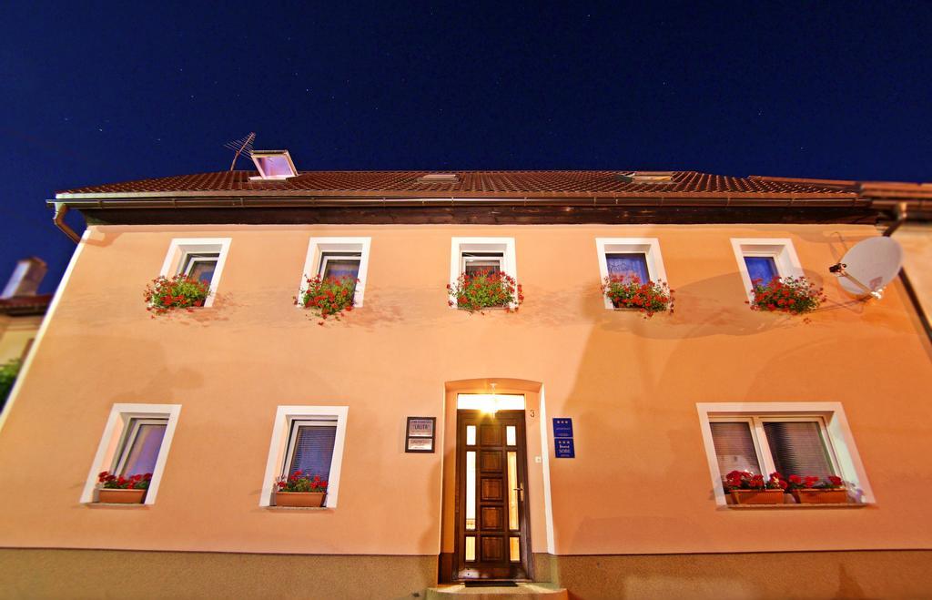 Apartment House Lalita Fuzine Exterior photo